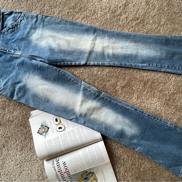 High Rise Bootcut Rivet Jeans Size: 27 - Picture 5 of 12